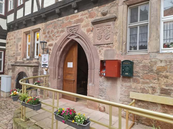 Hotel & Cafe Schachtenburg Schlitz Exterior foto